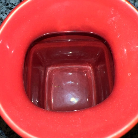 Belaverra Acorn Paprika Red Pitcher No Chips Or Cracks with metal base - Picture 4 of 4